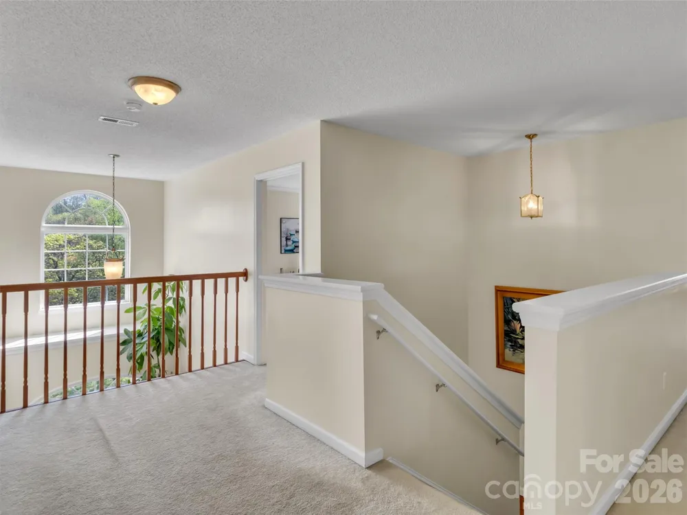 237 Midway Crossing Clyde, NC 28721