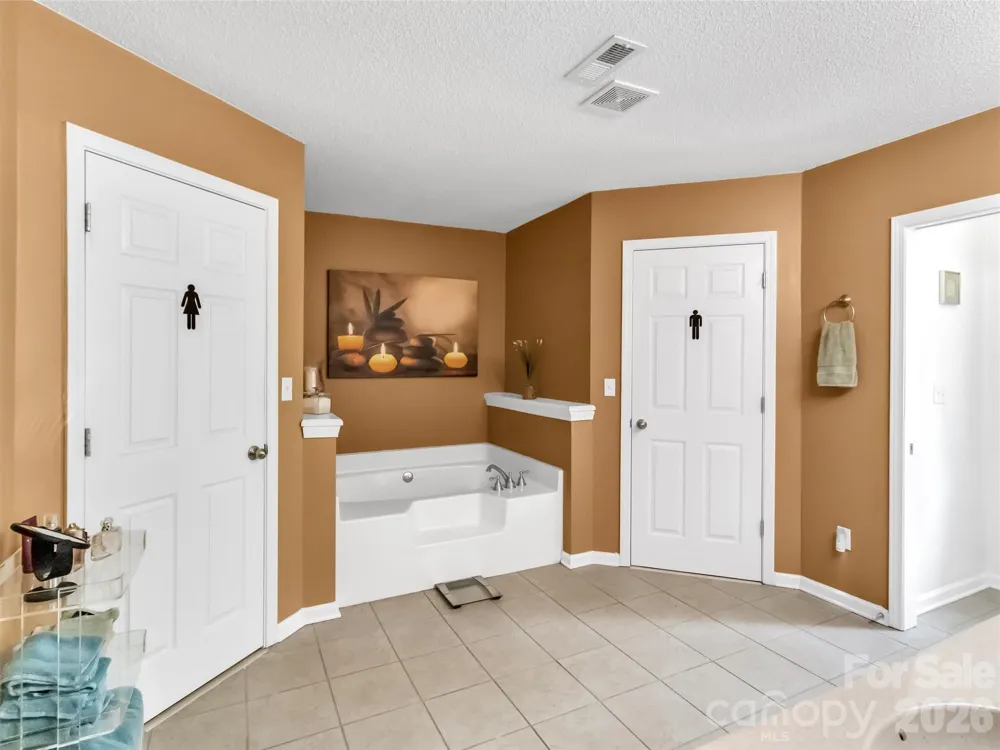 237 Midway Crossing Clyde, NC 28721