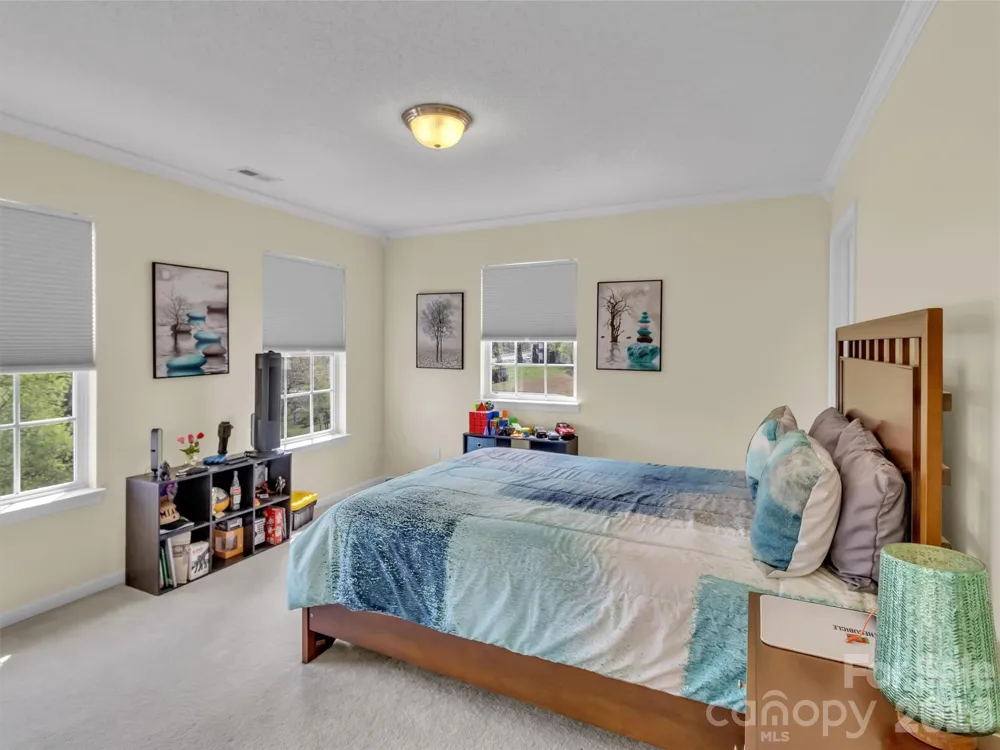 237 Midway Crossing Clyde, NC 28721