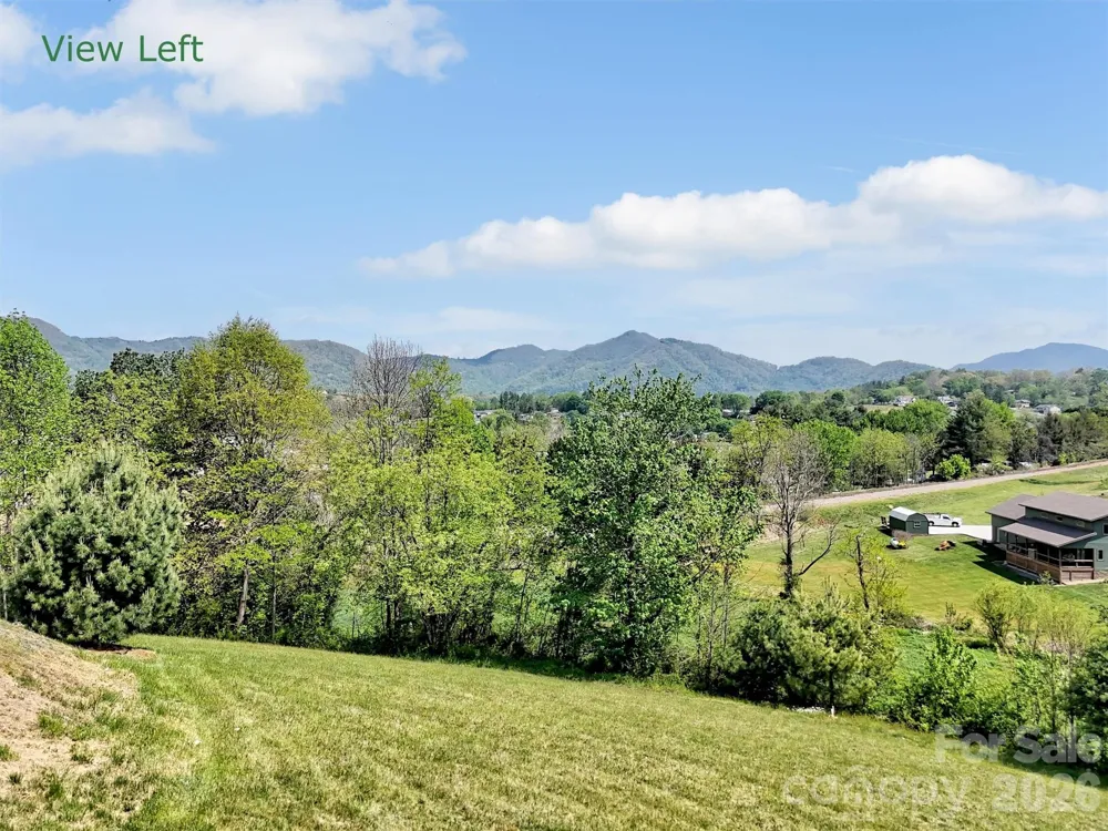 237 Midway Crossing Clyde, NC 28721