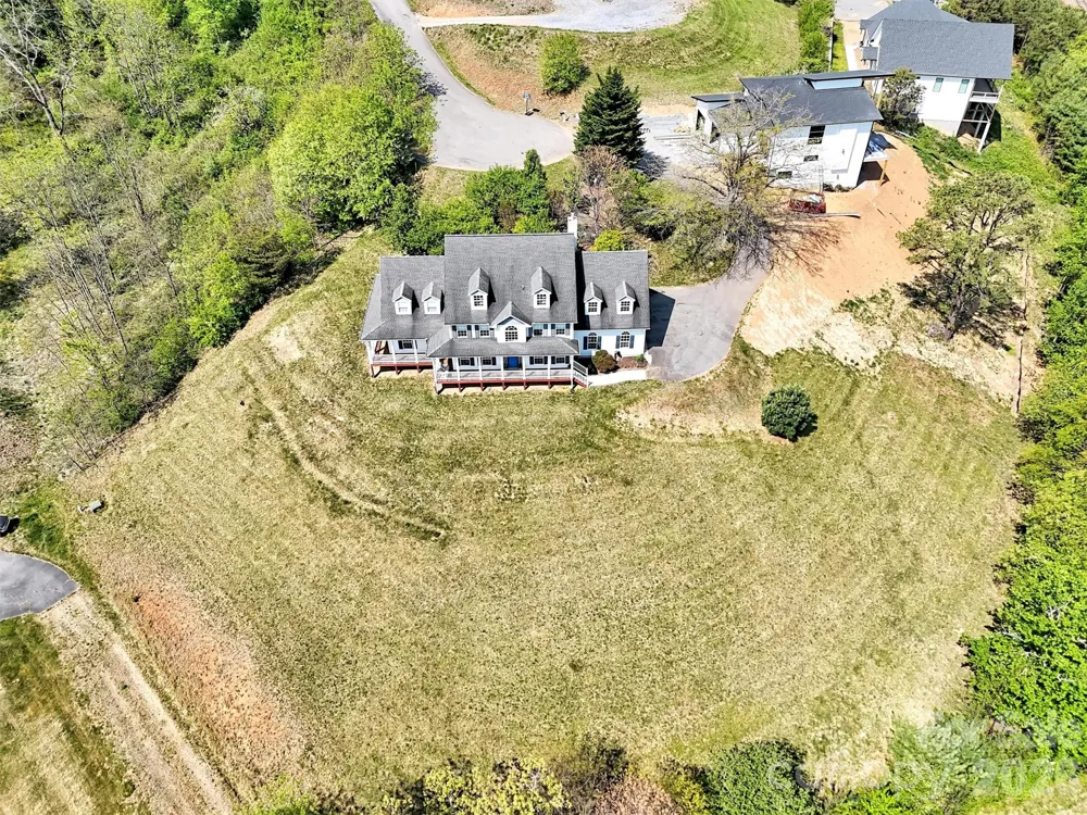 237 Midway Crossing Clyde, NC 28721