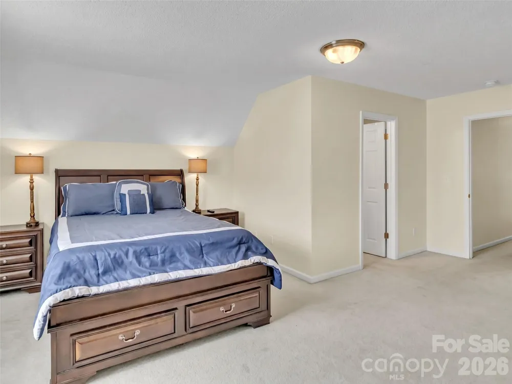 237 Midway Crossing Clyde, NC 28721