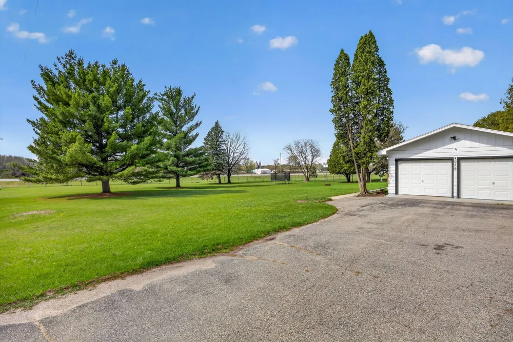 4079 Wild Turkey Trail Reed City, MI 49677