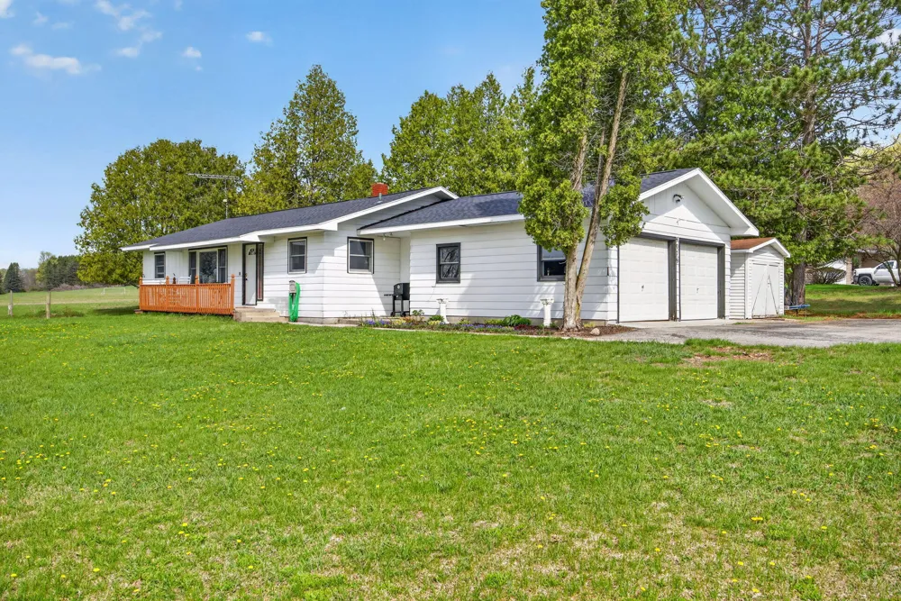 4079 Wild Turkey Trail Reed City, MI 49677