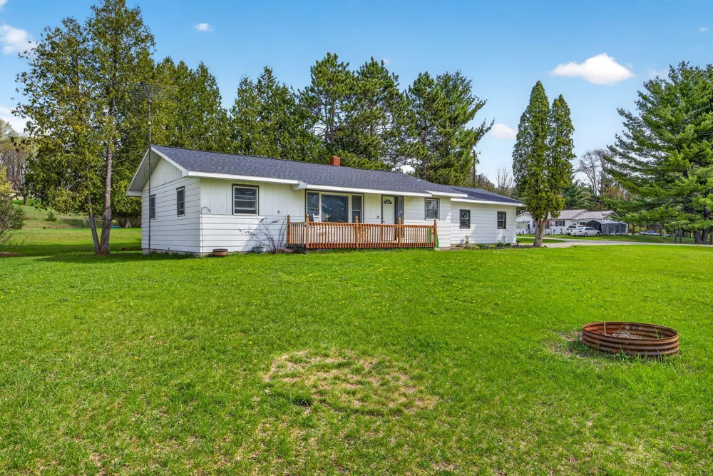 4079 Wild Turkey Trail Reed City, MI 49677