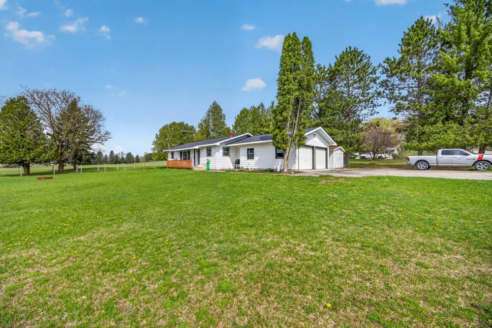 4079 Wild Turkey Trail Reed City, MI 49677