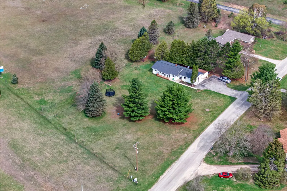 4079 Wild Turkey Trail Reed City, MI 49677