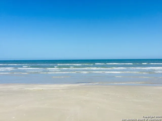 162 La Concha Blvd Port Aransas, TX 78373