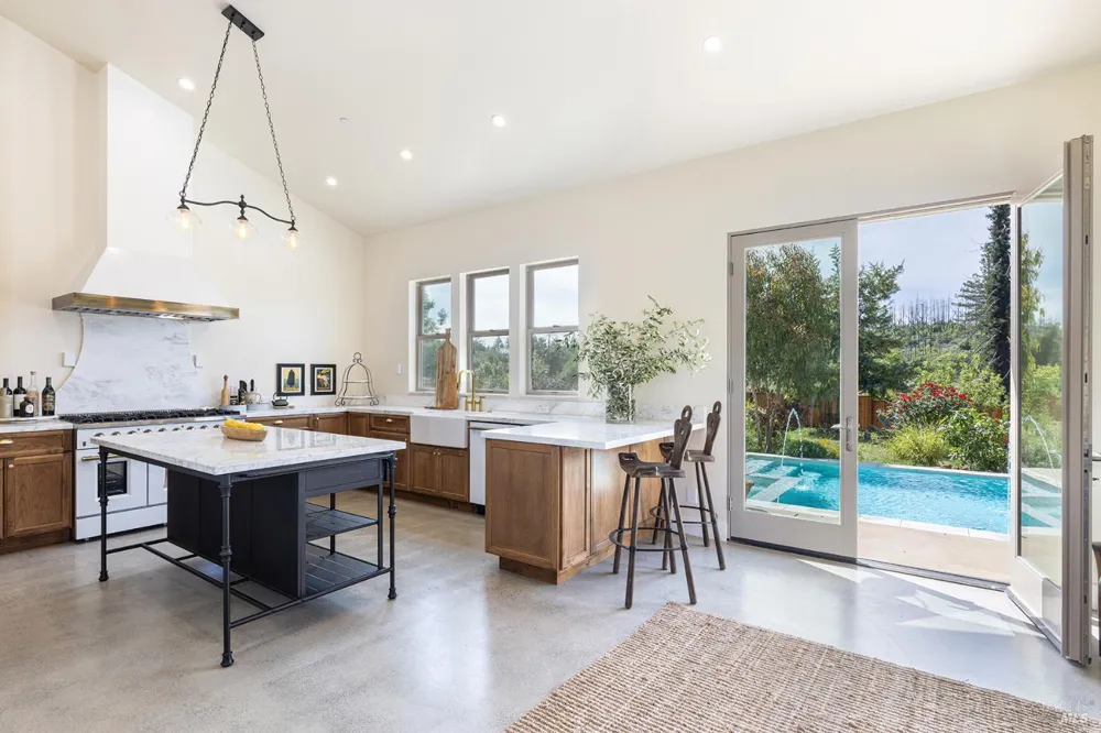 753 Sunnyside Road St. Helena, CA 94574