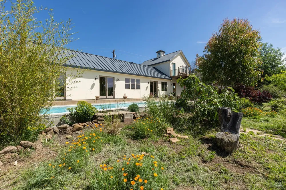 753 Sunnyside Road St. Helena, CA 94574