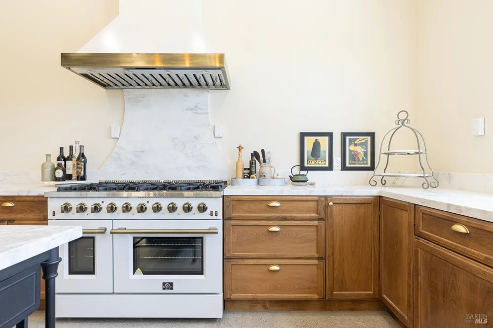 753 Sunnyside Road St. Helena, CA 94574