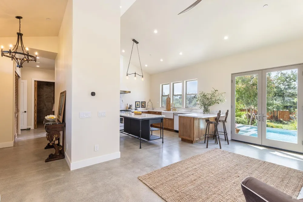 753 Sunnyside Road St. Helena, CA 94574