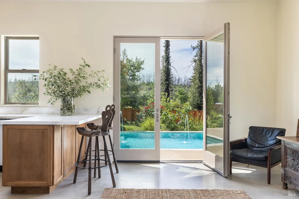 753 Sunnyside Road St. Helena, CA 94574