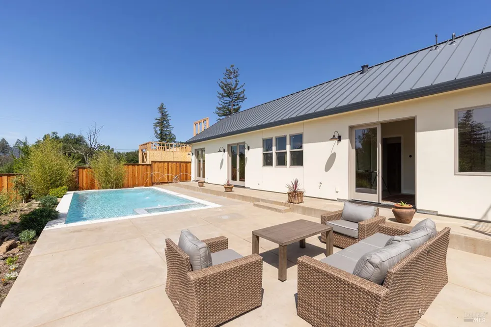 753 Sunnyside Road St. Helena, CA 94574