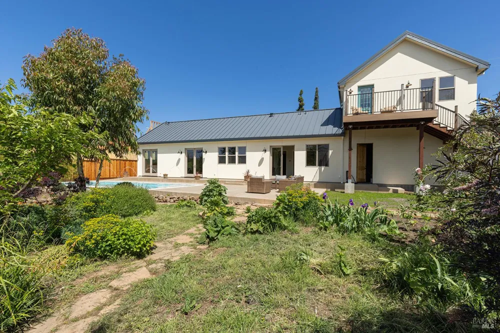 753 Sunnyside Road St. Helena, CA 94574