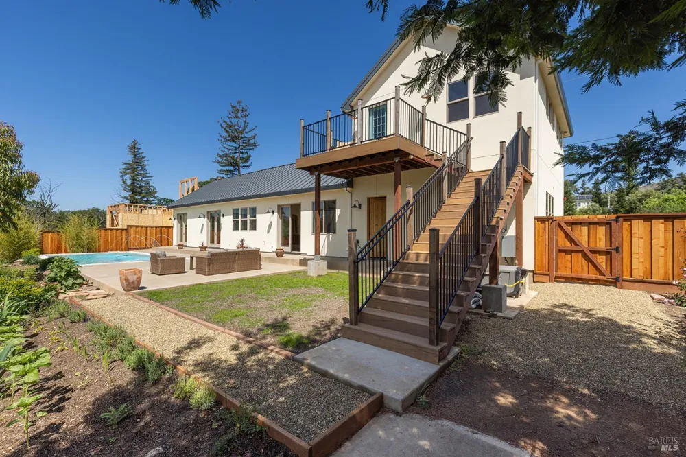 753 Sunnyside Road St. Helena, CA 94574