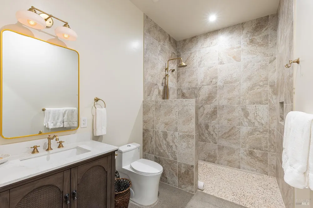 753 Sunnyside Road St. Helena, CA 94574
