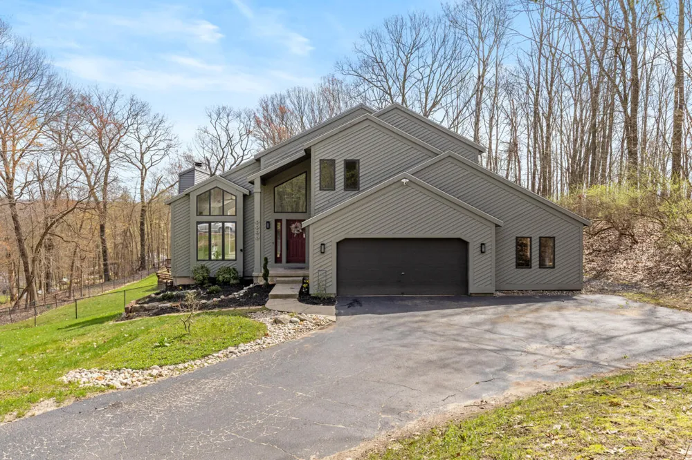 7721 Sun Quest Ridge Drive NE Ada, MI 49301