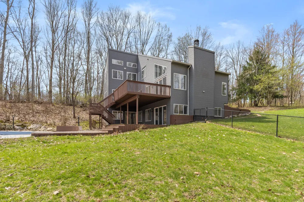7721 Sun Quest Ridge Drive NE Ada, MI 49301