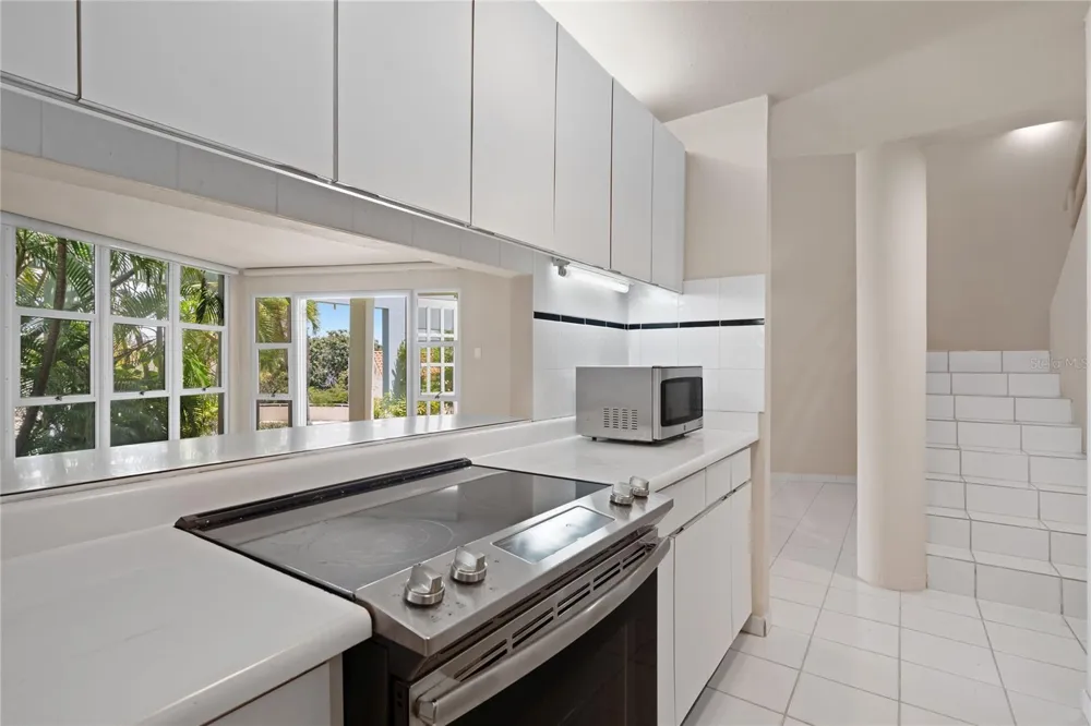 125 PALMARINA CLUB #12 Humacao, PR 00791