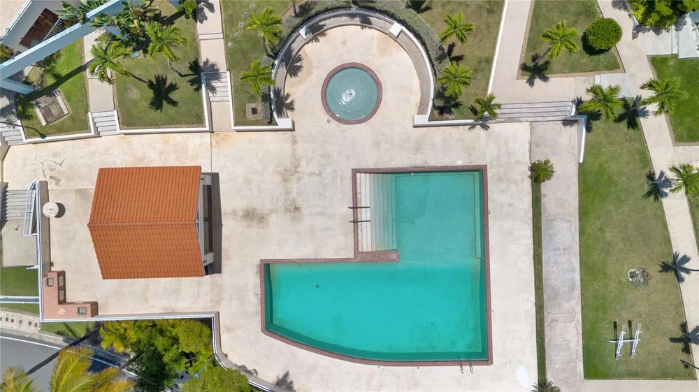 125 PALMARINA CLUB #12 Humacao, PR 00791
