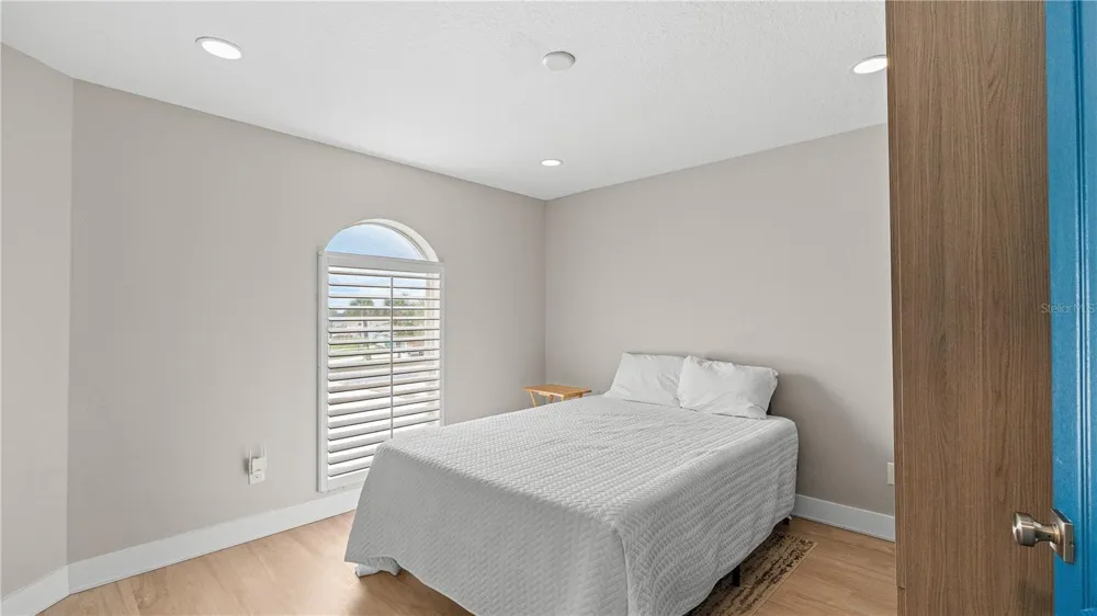 3400 OCEAN SHORE BOULEVARD #4 Ormond Beach, FL 32176