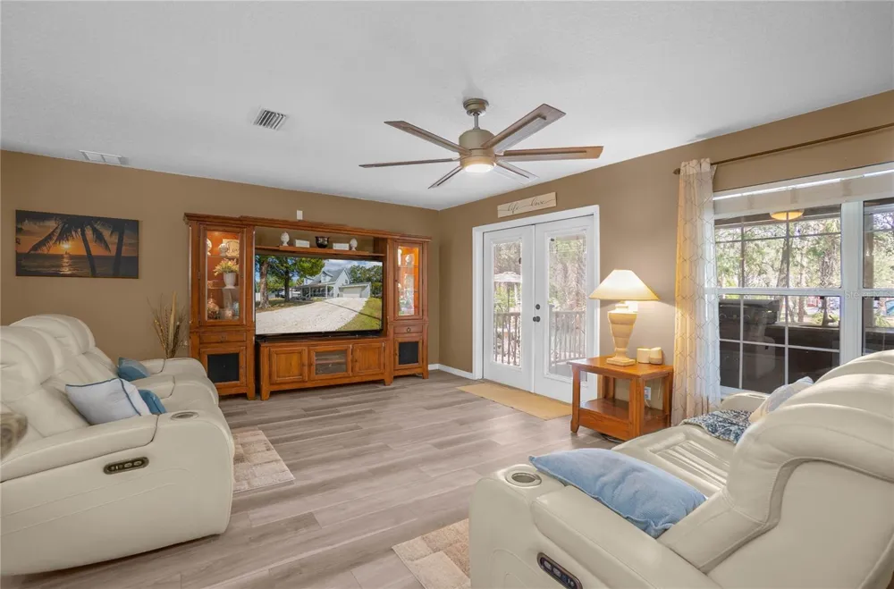2283 S TODD POINT Homosassa, FL 34448