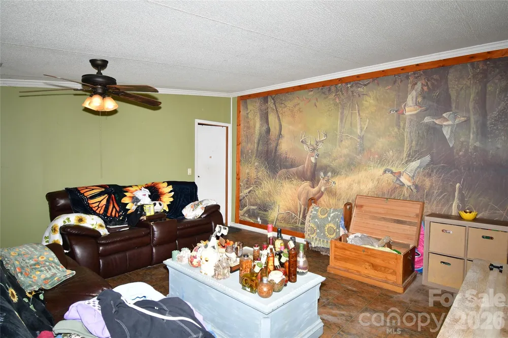 4348 JOHN GARDNER ROAD Kershaw, SC 29067