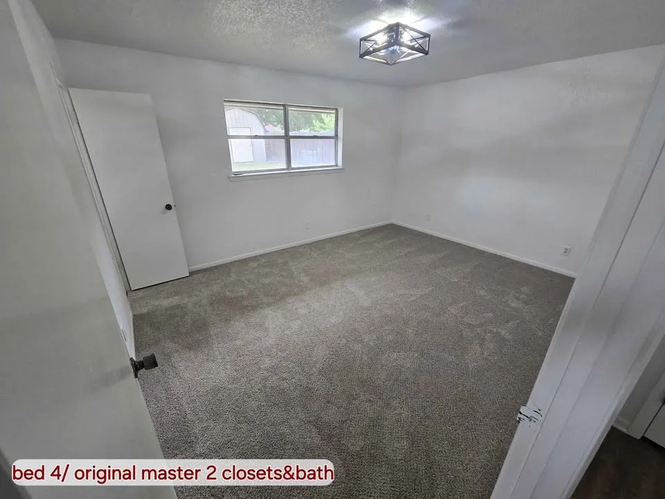 1018 Clark Mexia, TX 76667
