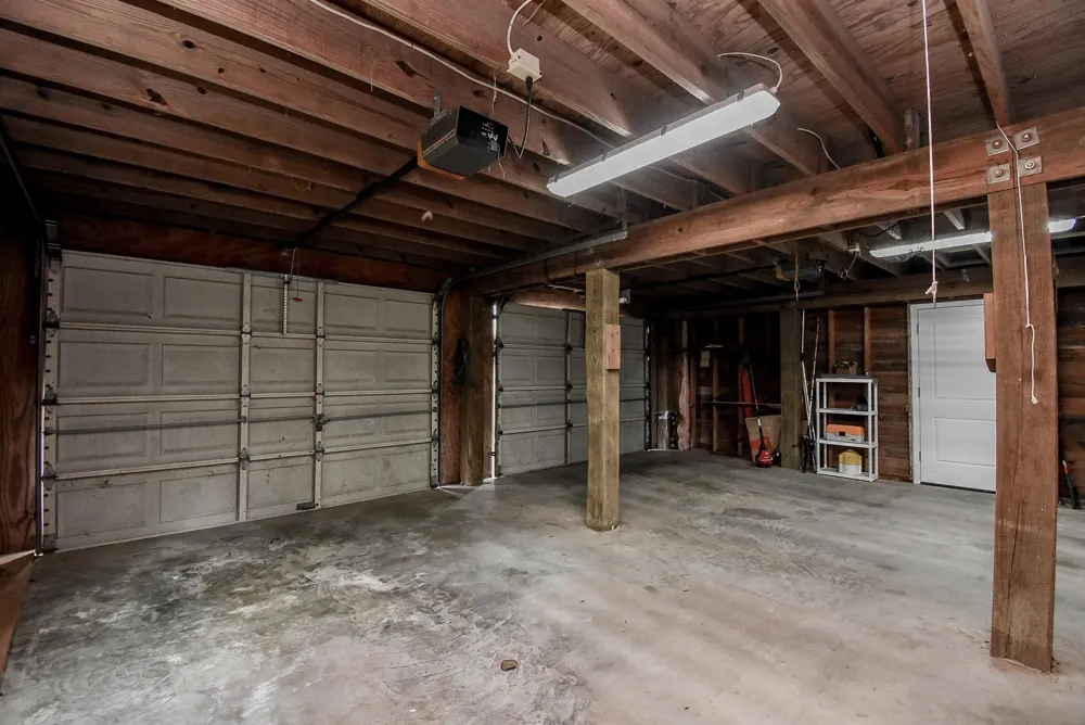 225 Swallow Drive Palacios, TX 77465