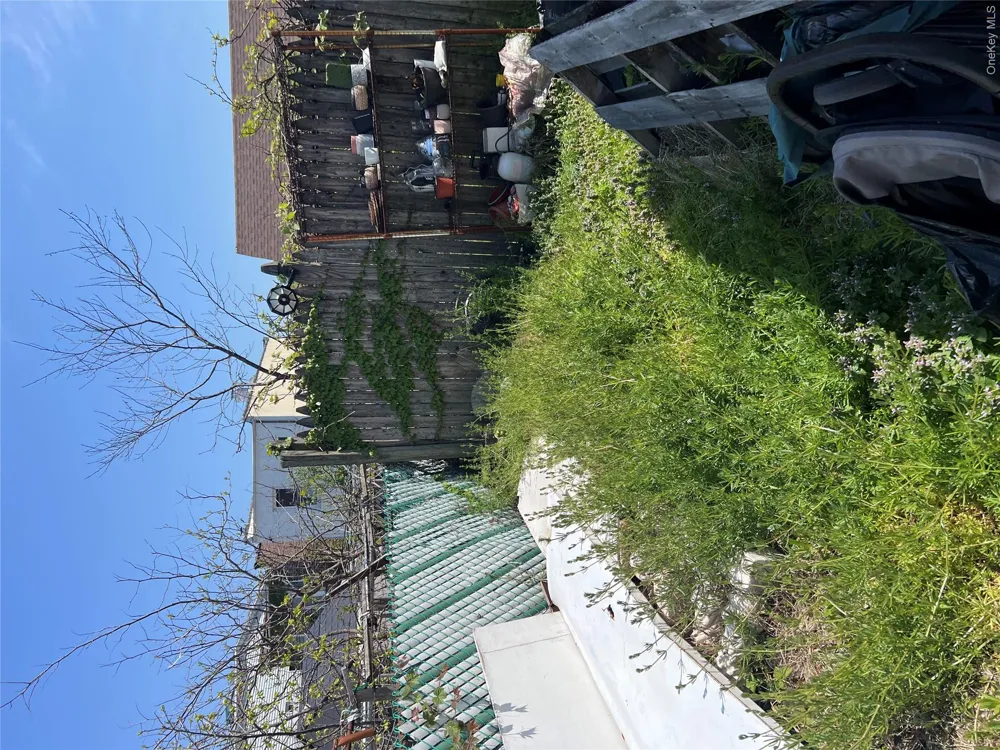 10309 32nd Avenue East Elmhurst, NY 11369