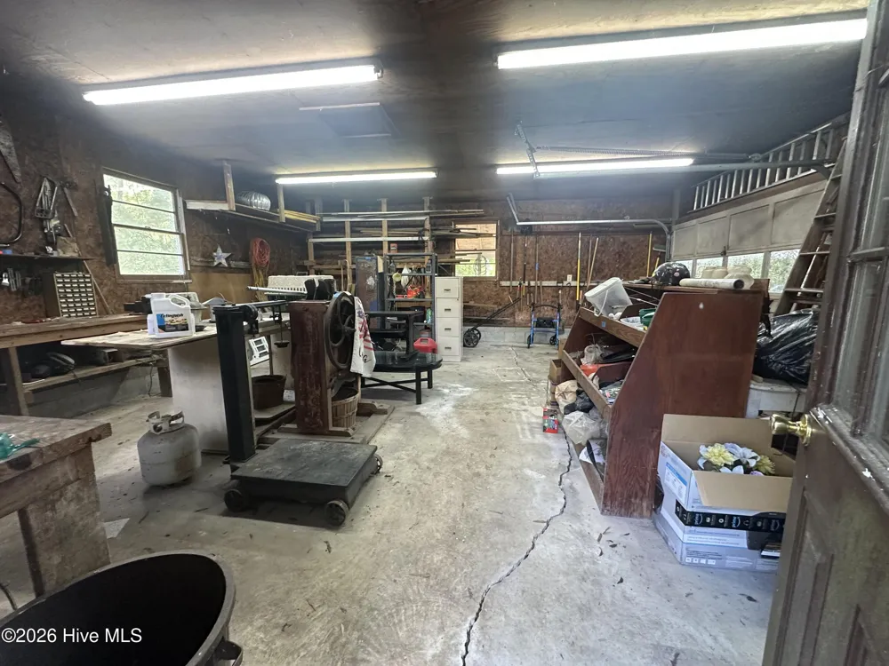 604 W Woodland Avenue Woodland, NC 27897