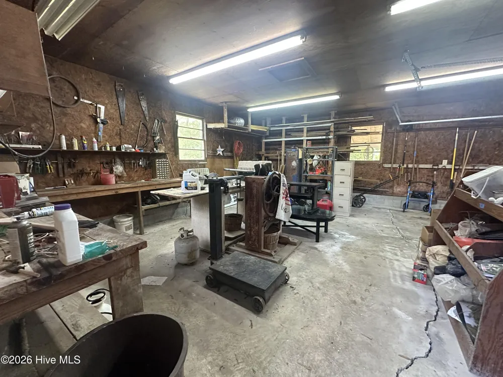 604 W Woodland Avenue Woodland, NC 27897
