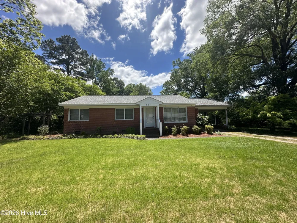 604 W Woodland Avenue Woodland, NC 27897