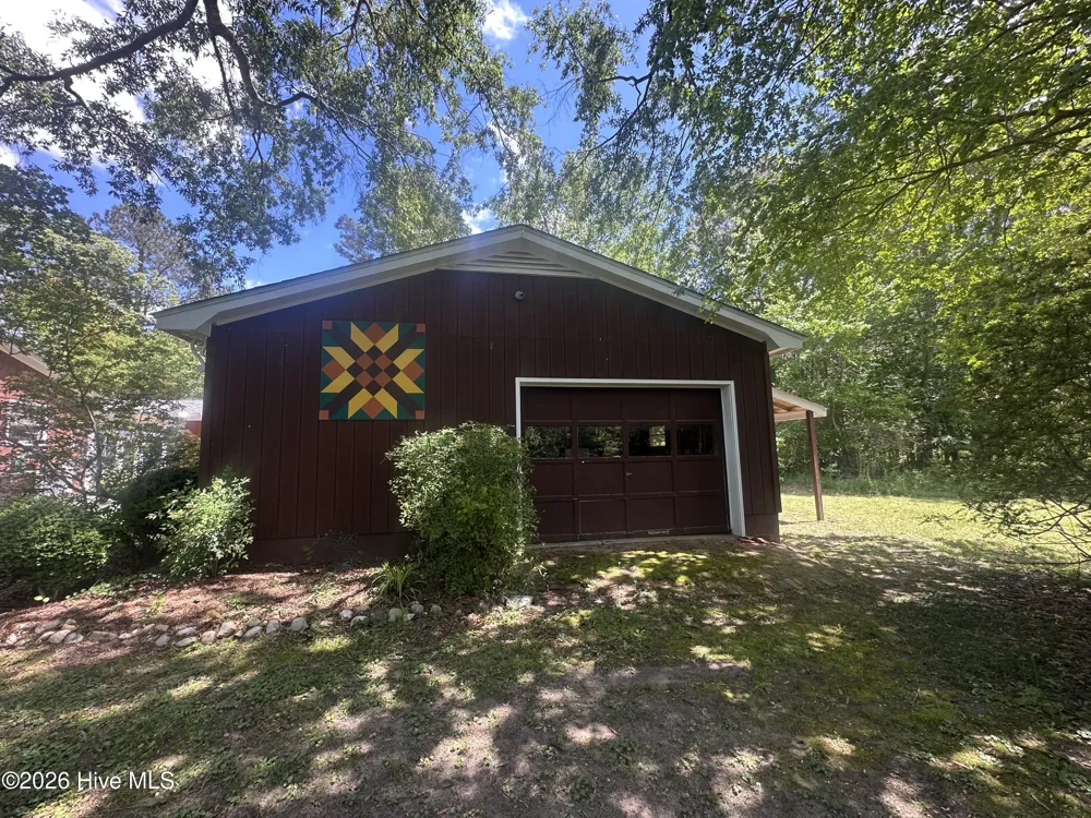 604 W Woodland Avenue Woodland, NC 27897