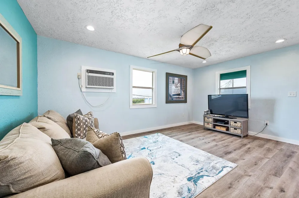264 County Road 205 Sargent, TX 77414