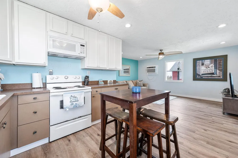 264 County Road 205 Sargent, TX 77414