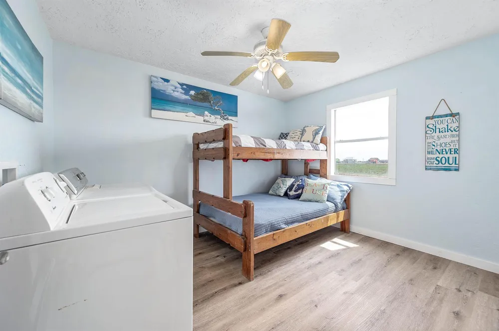 264 County Road 205 Sargent, TX 77414