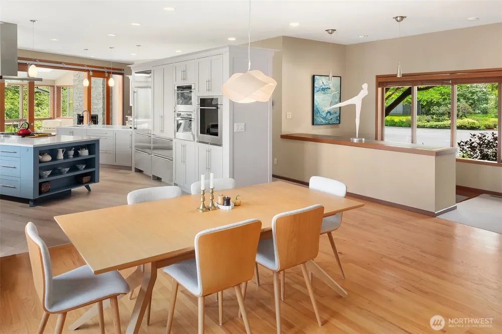 8425 SW 216th Street Vashon, WA 98070