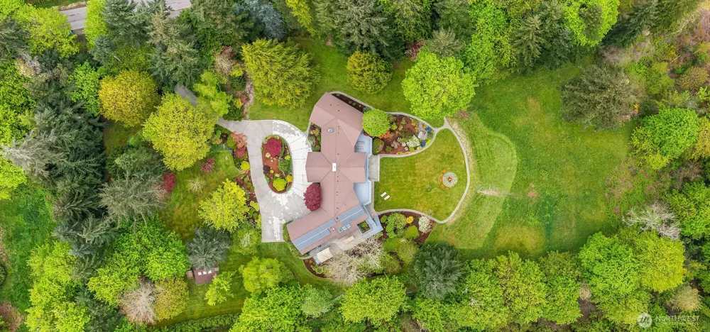 8425 SW 216th Street Vashon, WA 98070