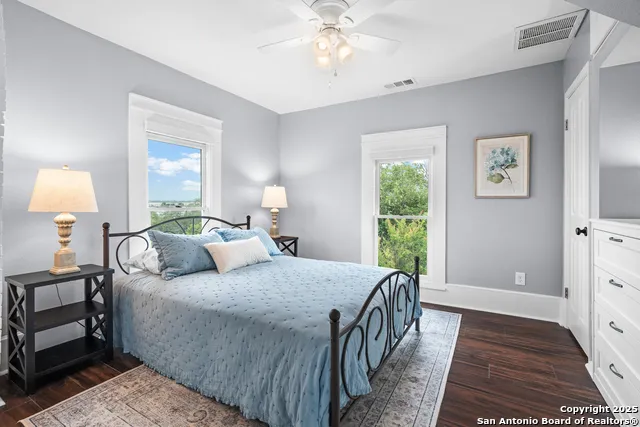 508 Main Marble Falls, TX 78654