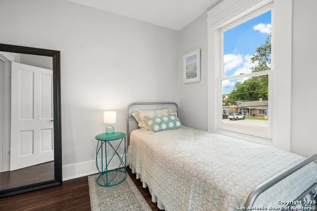 508 Main Marble Falls, TX 78654