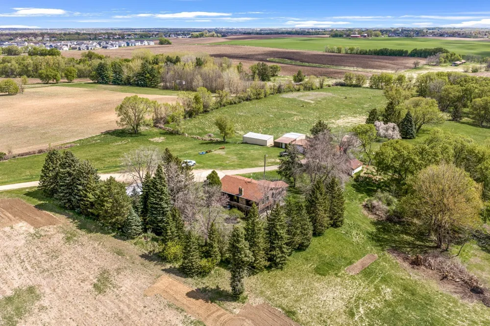 18880 Cedar Avenue Farmington, MN 55024