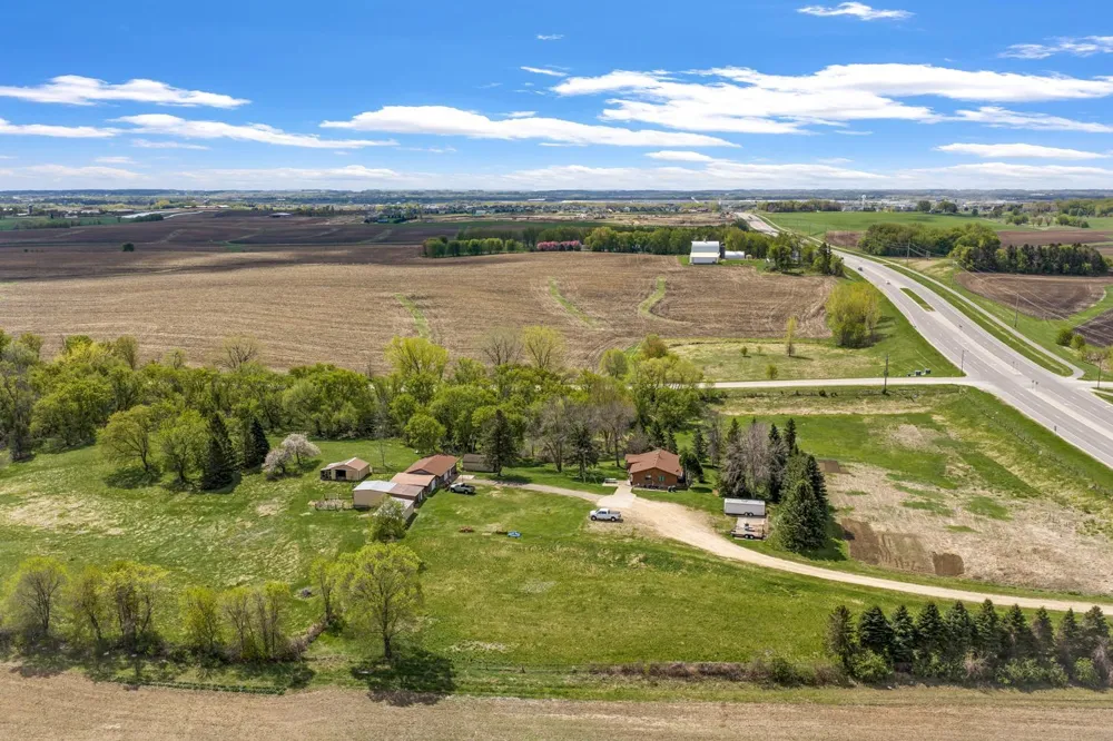 18880 Cedar Avenue Farmington, MN 55024