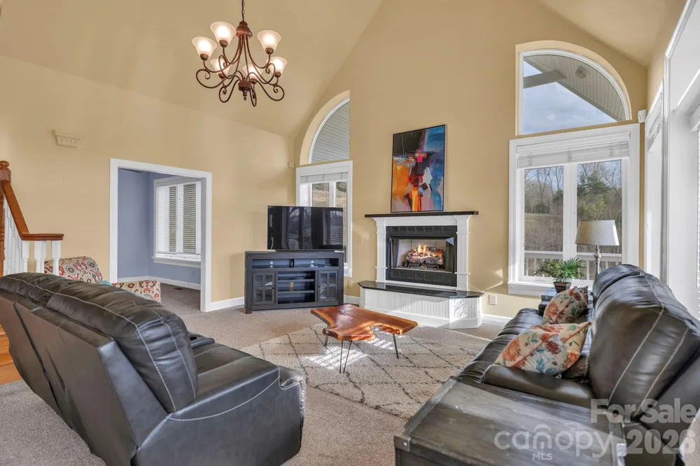 361 Osprey Place West Jefferson, NC 28694