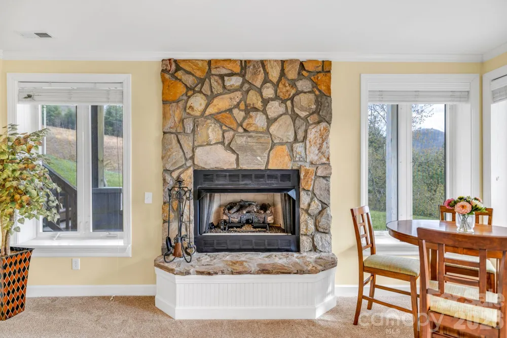 361 Osprey Place West Jefferson, NC 28694