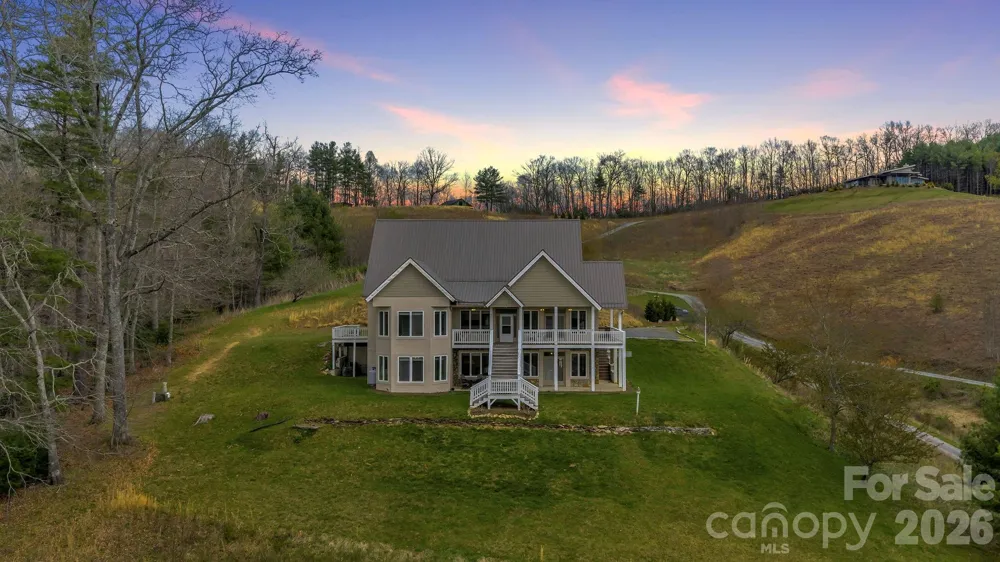361 Osprey Place West Jefferson, NC 28694