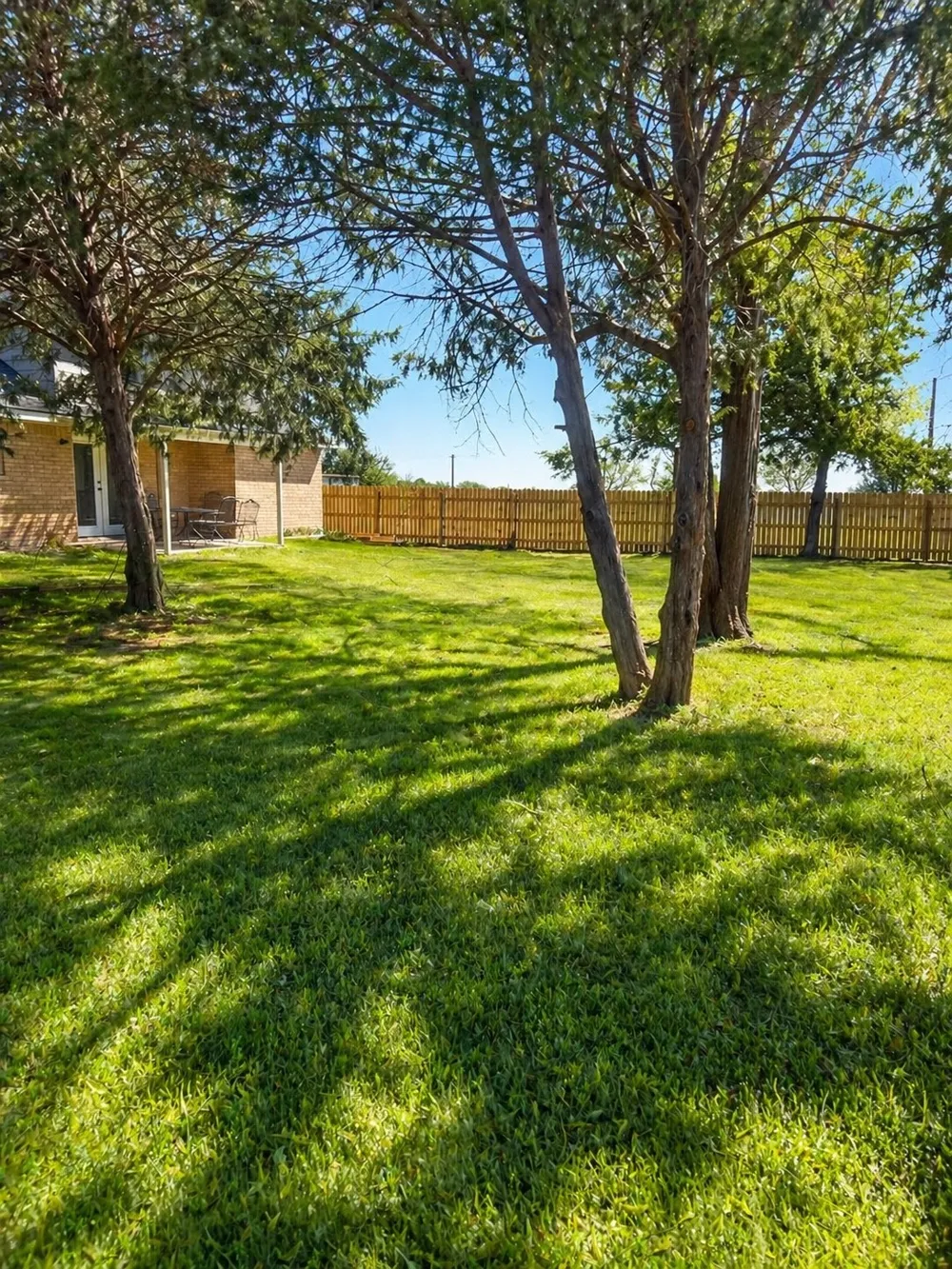 104 Cedar Creek Drive Groesbeck, TX 76642