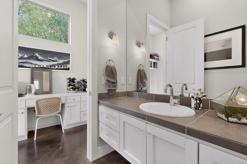807 W Gibson Street Austin, TX 78704
