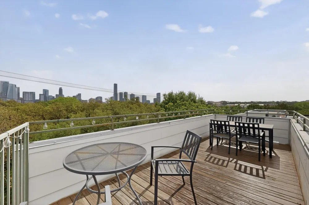 807 W Gibson Street Austin, TX 78704